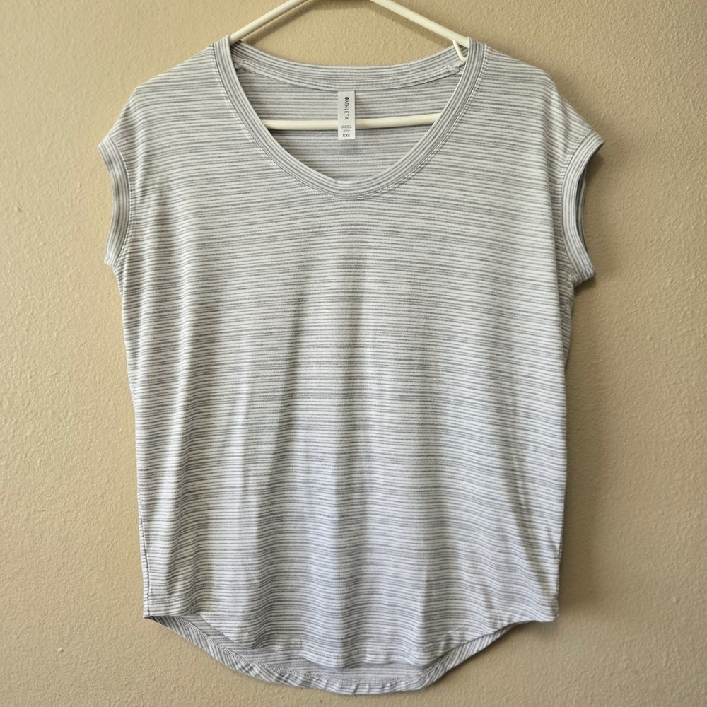 Athleta‎ Zephyr V-Neck Tee Grey White Striped Cap Sleeve Top XXS 657827-00